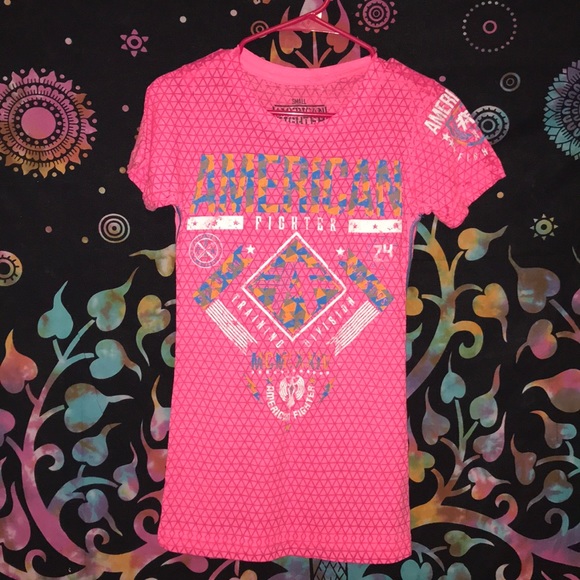 American Fighter Tops - Pink American Fighter Tee New W/O Tags in Small